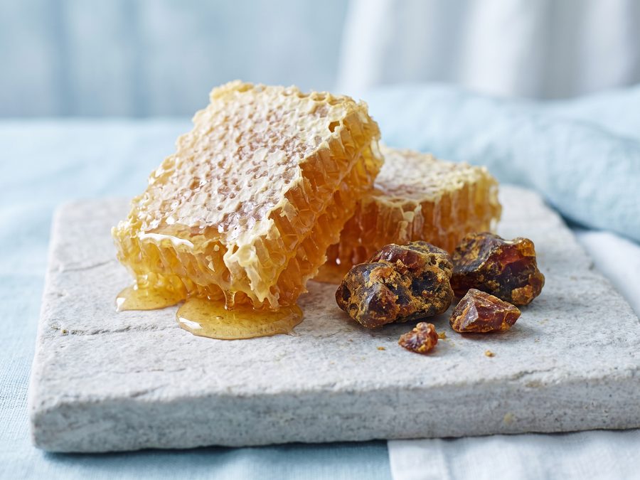 Propolis, cire et miel